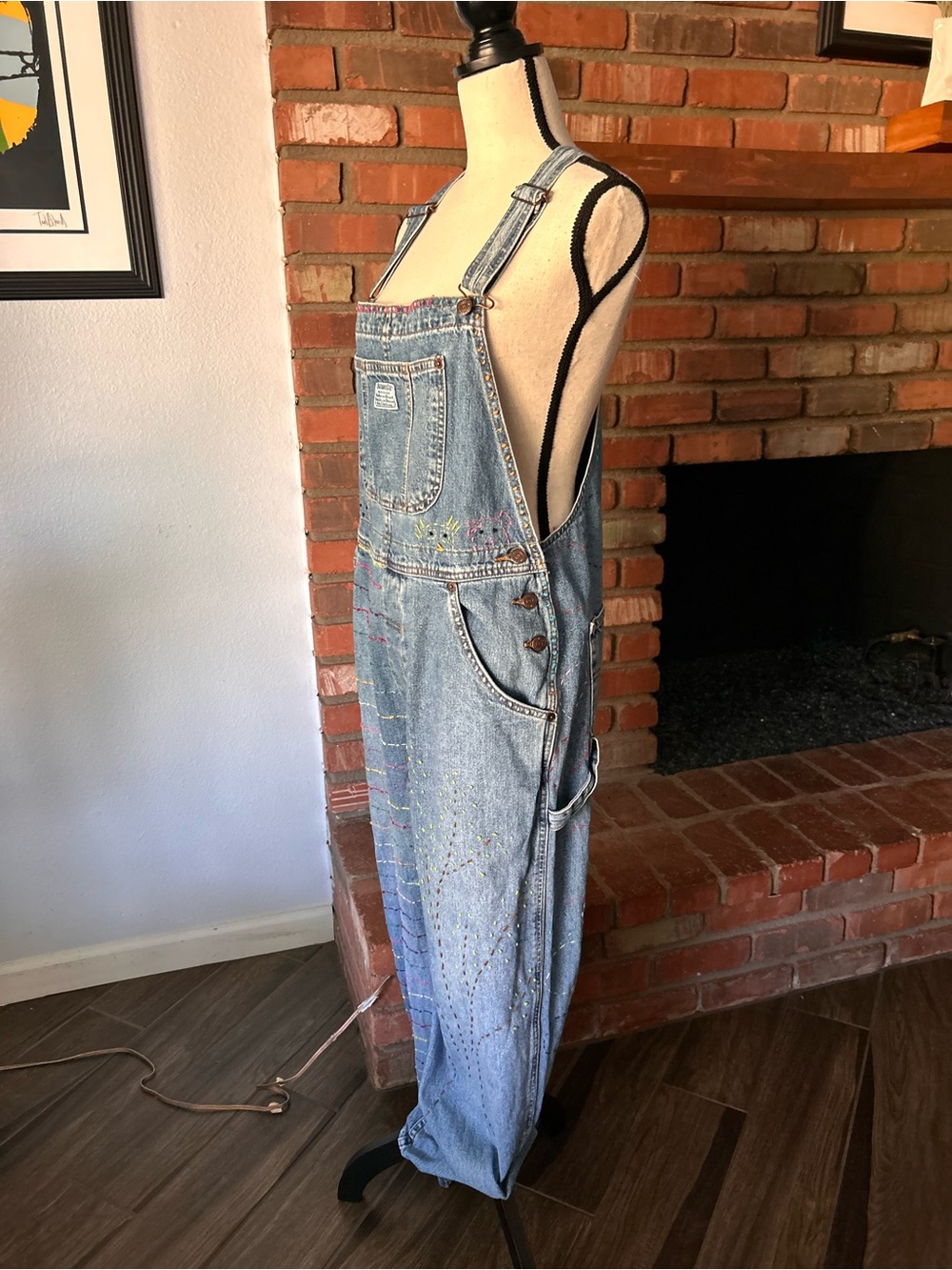 Vintage Levi’s Embroidered Denim Jean Overalls Sz L - Picture 10 of 16
